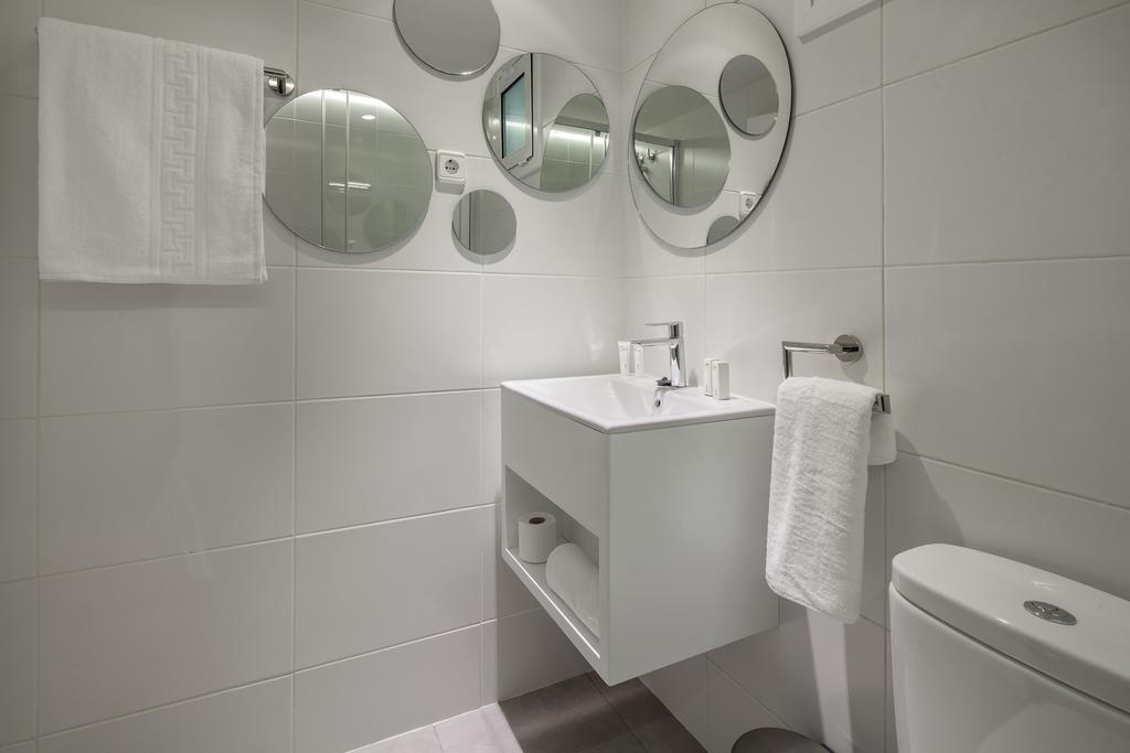 Habitat Hot Jazz Aparthotel Barcelona